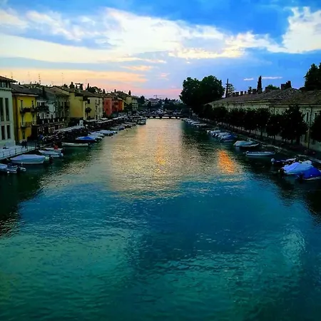 La Madonnina Vacation Flats Apartament Peschiera del Garda