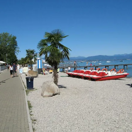 Apartmán La Madonnina Vacation Flats Peschiera del Garda